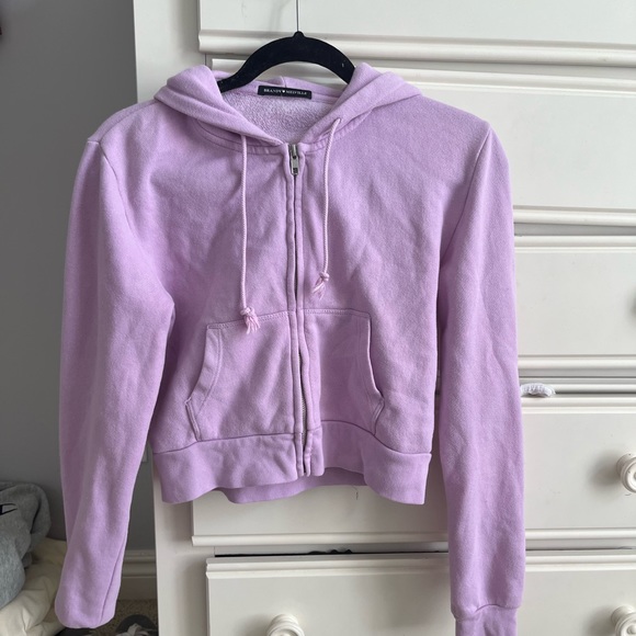 Brandy Melville cropped purple zip up sweatshirt - Picture 1 of 5